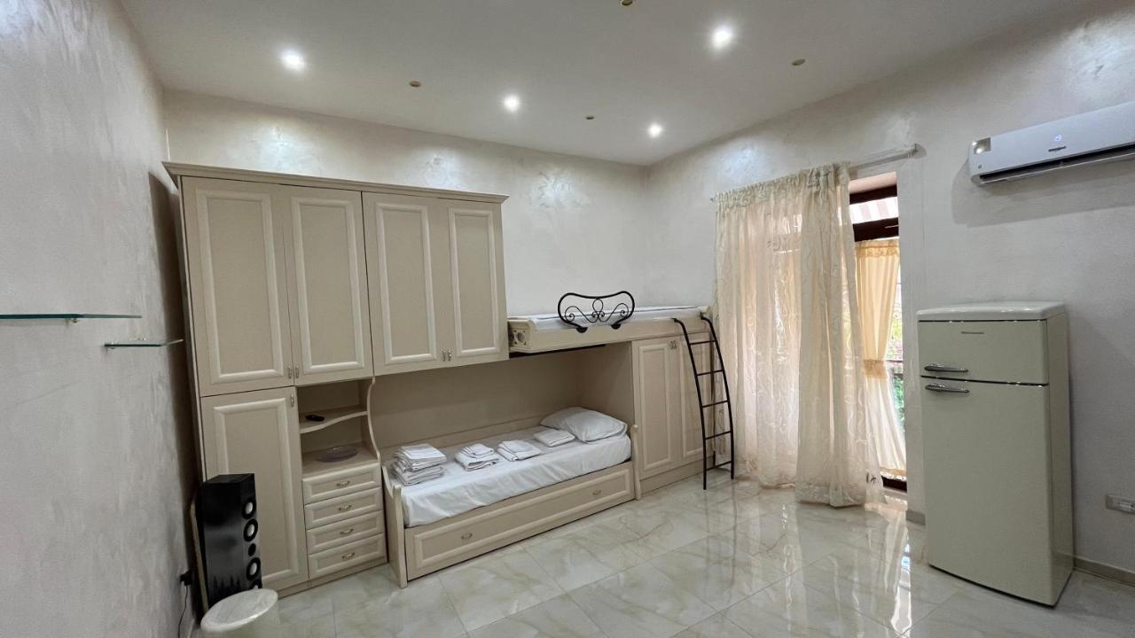 B&B Sasi Naples Exterior photo